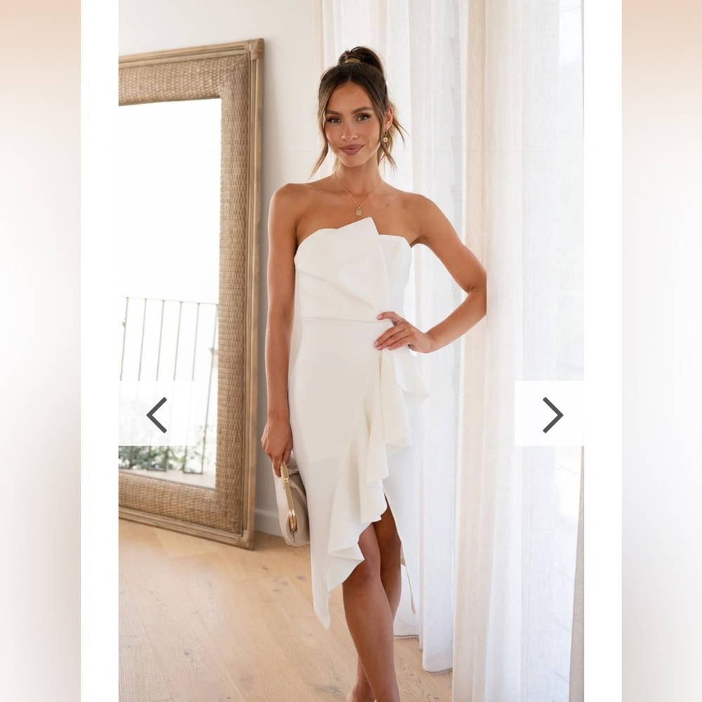 BILLY J Positano White Mini Dress size Australia size 6 , USA size 2 or XS